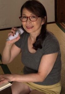 【h_1724a095g00003】嫁と不仲になってしまった娘婿が欲求不満と寂しさから義母に中出ししてしまい…。昭和の官能エロス！ / 即ヌキ