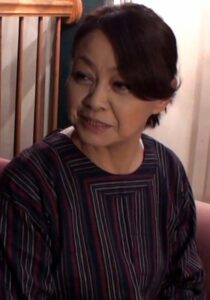 【h_1724a107g00001】過疎化が進む山間部の田舎道で散歩中のおばさんをアンケート調査とナンパ！ホテルに誘い五十路熟女に孕ませSEX！ / 即ヌキ