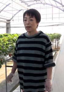 【h_1724a107g00002】苺農家を営む五十路熟女。好きモノ熟女が自らAVメーカーに応募して初撮りAV出演！ラブホで孕ませSEX！ / 即ヌキ