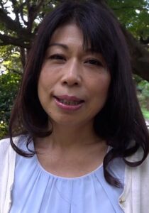 【h_1724h088g00002】上品な雰囲気の熟女が旦那さんとのセックスレスに耐えかねてAV撮影で発散！容姿からは想像できないドスケベSEX！ / 即ヌキ