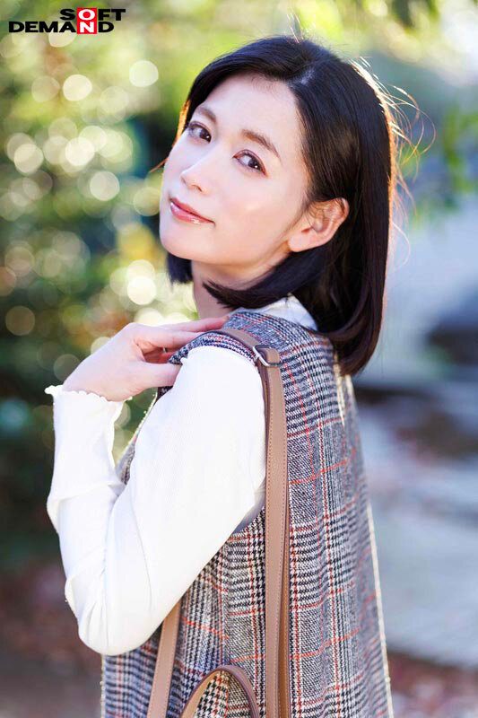 本物人妻 小泉玖美41歳 最終章 隠していた私の願望 最後に全て叶えて 10人の男達と絡み合い全てのザーメンを膣内に受け入れる 人生最絶頂の生中出し不倫/SODクリエイト