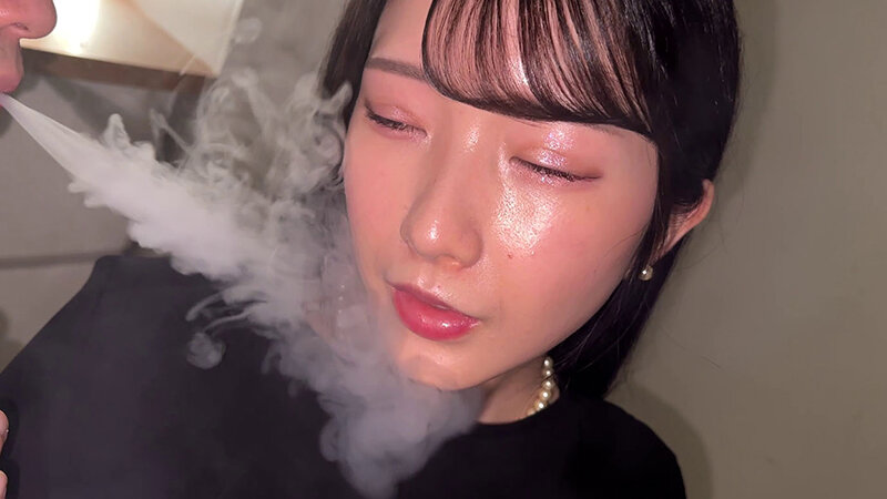 背徳の喪服キメセク 快楽媚ヤクを盛られて失意のどん底でもガンギマリ 天国の亡き夫にまで届くオホ声絶頂NTR 宮西ひかる/MILK