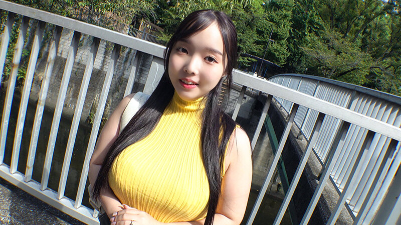 バスト100cmの魅惑の爆乳ナース人妻 存在感抜群のロケットおっぱいに挟まれながら快楽絶頂SEX/HMN WORKS