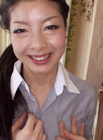 不動産レディのおばさんに勃起チ○ポを露出したら…4時間/えろだるま/エマニエル