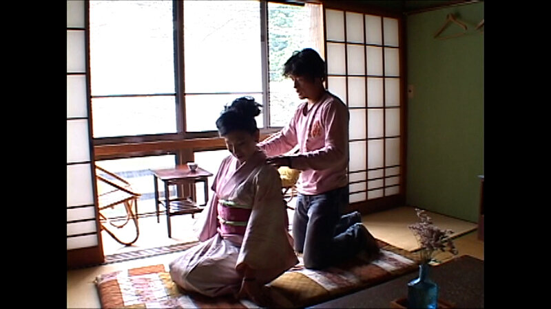 東京近県の長閑な山間の温泉旅館の美人女将。姉妹のレズ、家庭内の禁断のSEX！ 昭和の時代を感じさせる官能エロドラマ！/即ヌキ