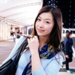 寝取られ妻 奥さん、その素敵なカラダでおもいっきり楽しみましょうよ！！不倫奥様がイク！！NTRデラックス 8時間26人/ホットエンターテイメント