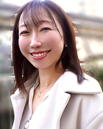 下着メーカー社長のセレブ熟女 プライベートの時間が取れないストレスを発散する為に男を探して中出しSEX！！/HMN WORKS