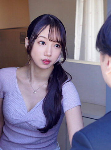 営業ルートでいつも見かける人妻と勤務時間内不倫に至るまで。 与田りん/DAHLIA